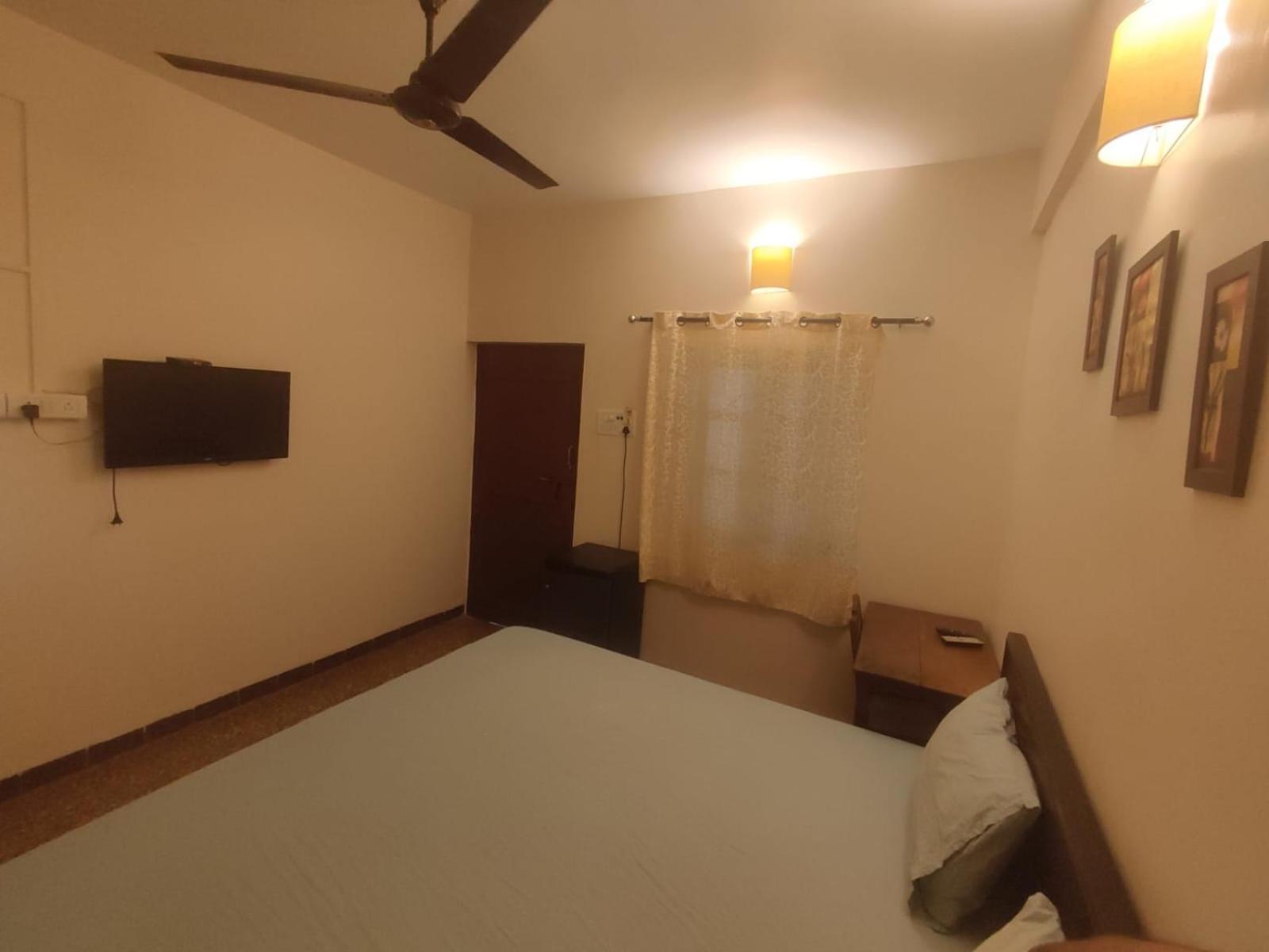 Hill View Guest House Andzsuna Kültér fotó