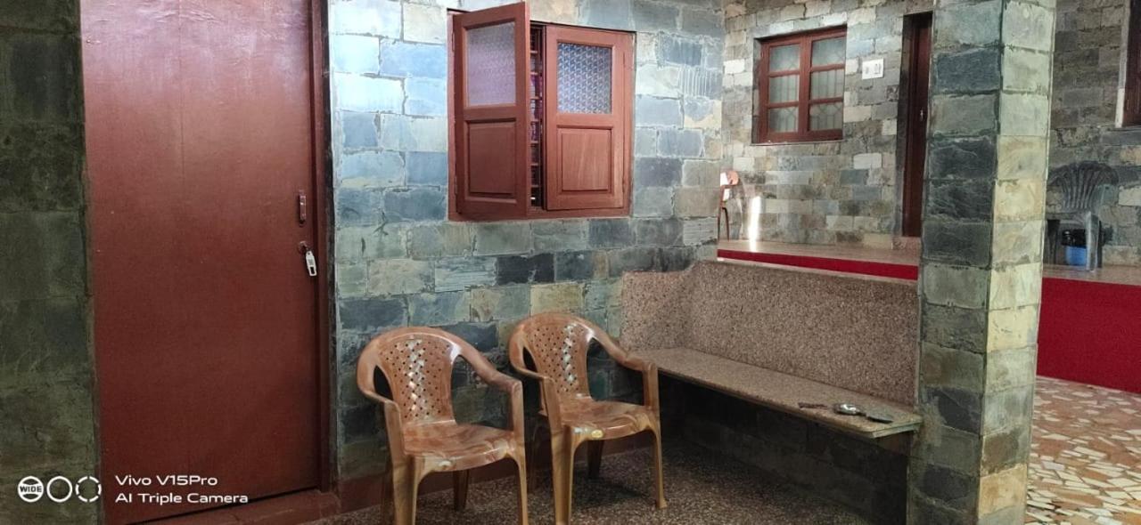 Hill View Guest House Andzsuna Kültér fotó